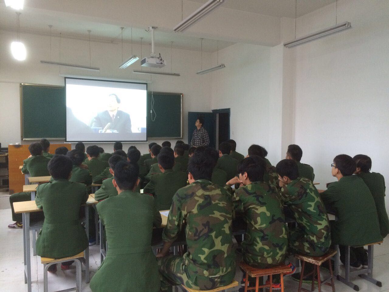 校企合作招聘2-上海工慧企業管理